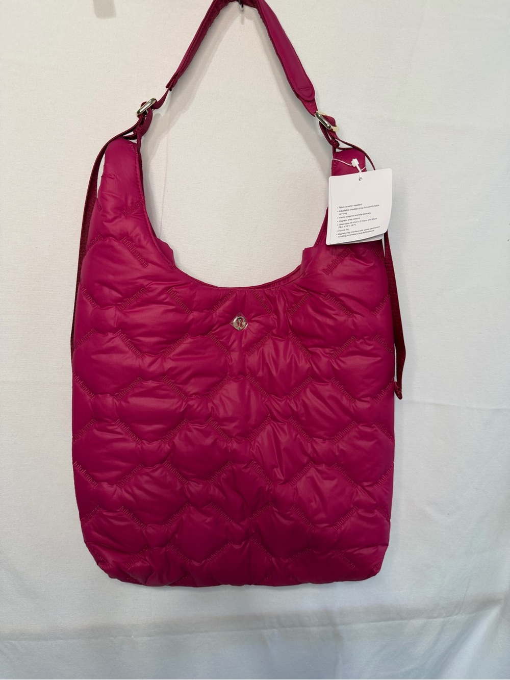 Lululemon NWT Quilty Pleasure Shoulder Bag 14L - Berry Rumble